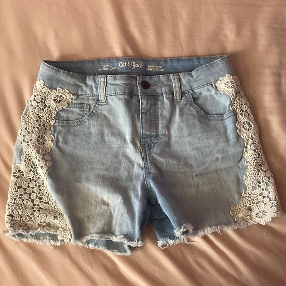 Cat & Jack Other - Cat & Jack super stretch floral denim shorts girl’s size XL